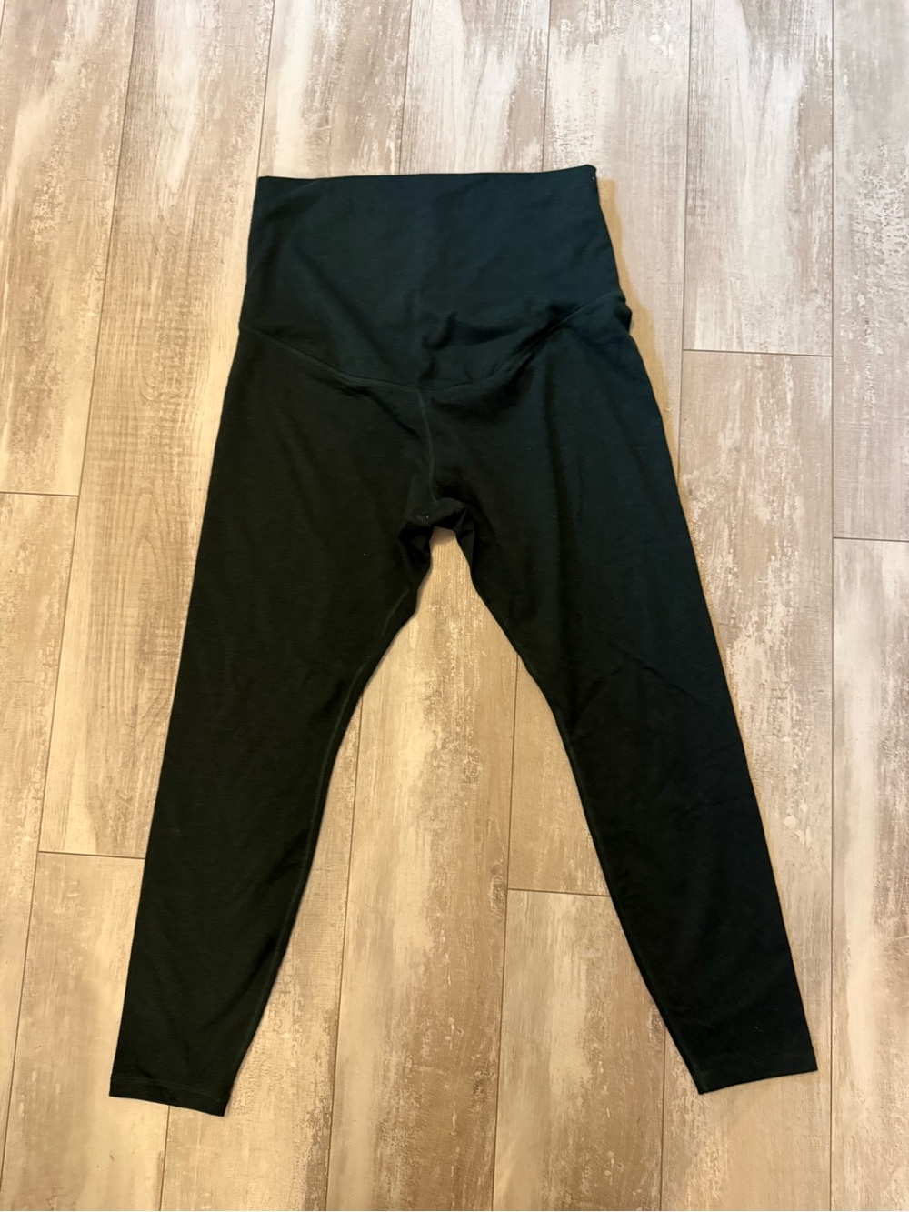 Old Navy Maternity CloudComfy Full Panel 7/8 Leggings | Forest Green | EUC